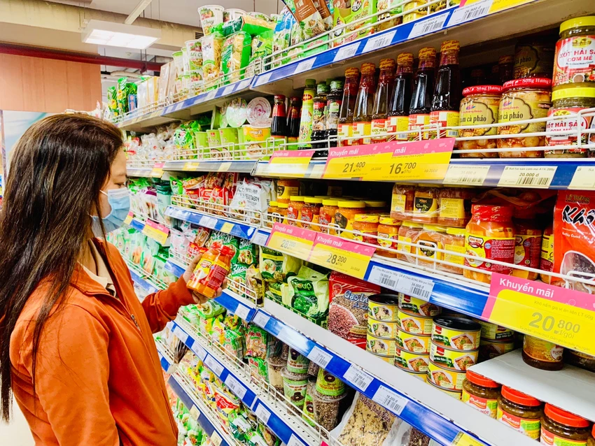 Tùy khu vực, các hệ thống bán lẻ của Saigon Co.op tăng lượng hàng chay lên gấp ba bốn lần so với ngày thường.