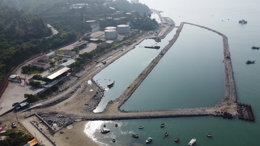 Dự án Đầu tư xây dựng bến cảng Liên Chiểu.