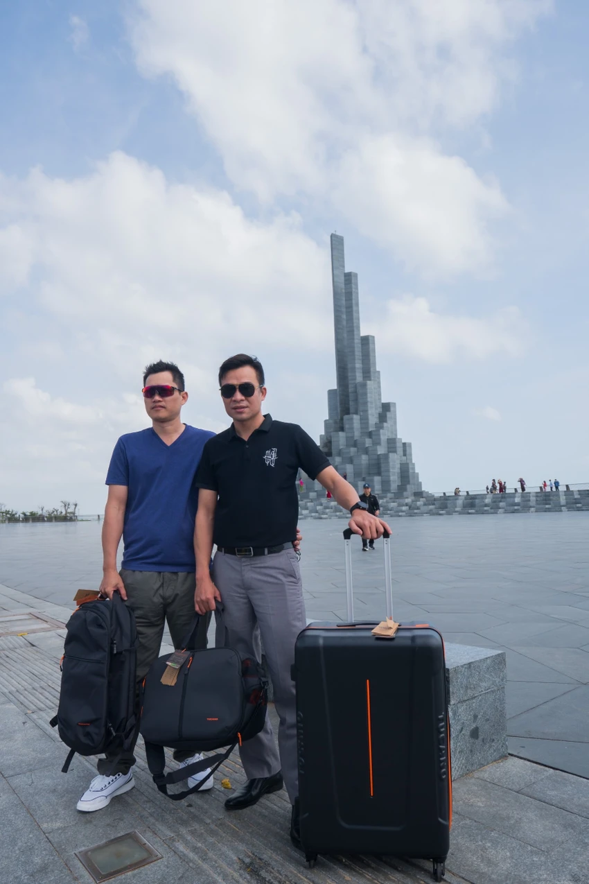 Vali phong cách Ý Tucano là trợ thủ đắc lực cho các chuyến đi du lịch khắp mọi miền. Ảnh: Saigon Co.op Vali phong cách Ý Tucano là trợ thủ đắc lực cho các chuyến đi du lịch khắp mọi miền. Ảnh: Saigon Co.op