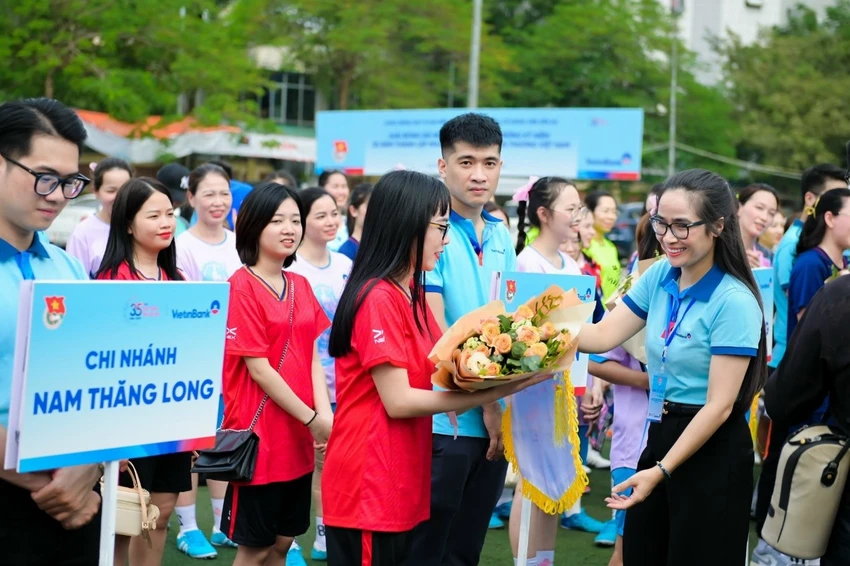 vietinbank-giai-bong-nu-2.jpg