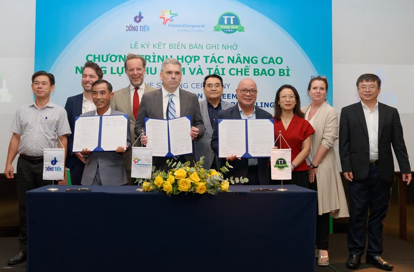 FrieslandCampina-Viet-Nam-1.jpg