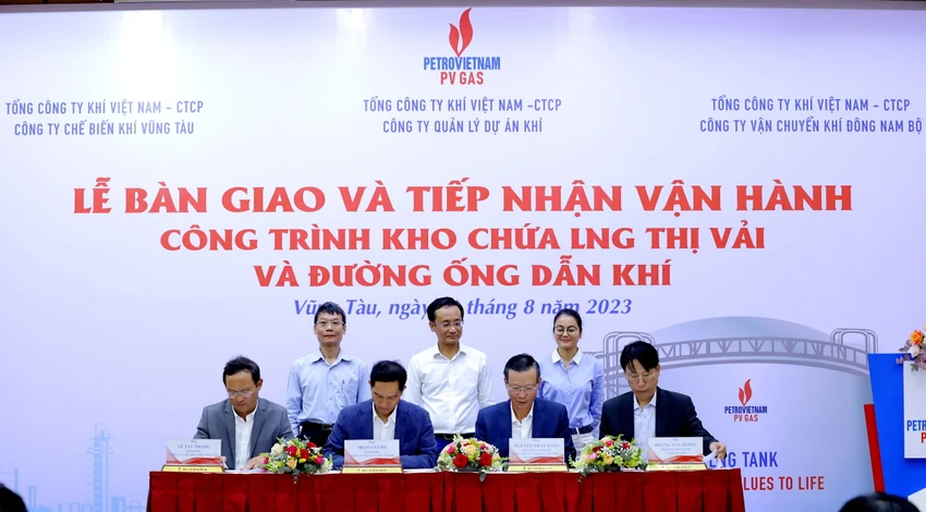 PV GAS khen thưởng 8 đơn vị hoàn thành tốt thi đua bảo dưỡng sửa chữa công trình khí