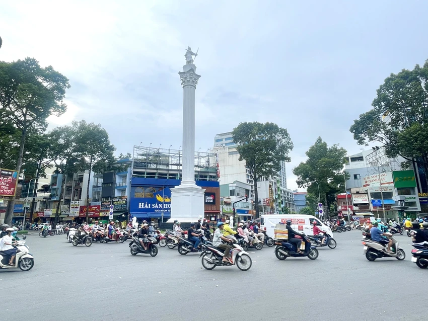 4 nút giao.jpg