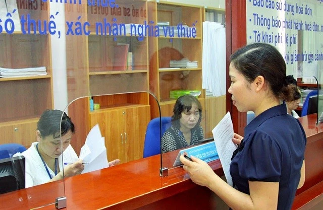 Thuế