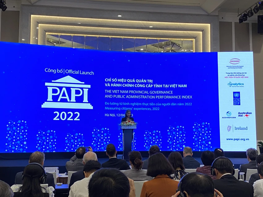 Trưởng đại diện thường trú UNDP tại Việt Nam Ramla Khalidi phát biểu tại Lễ công bố PAPI 2022. ẢNH: MINH TRÚC Trưởng đại diện thường trú UNDP tại Việt Nam Ramla Khalidi phát biểu tại Lễ công bố PAPI 2022. ẢNH: MINH TRÚC