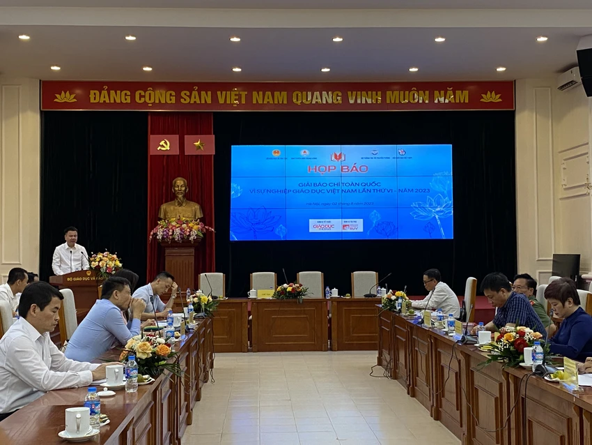 Bộ GD&ĐT phát động Giải báo chí toàn quốc Vì sự nghiệp Giáo dục Việt Nam năm 2023 ảnh 1 Bộ GD&ĐT phát động Giải báo chí toàn quốc Vì sự nghiệp Giáo dục Việt Nam năm 2023 ảnh 1