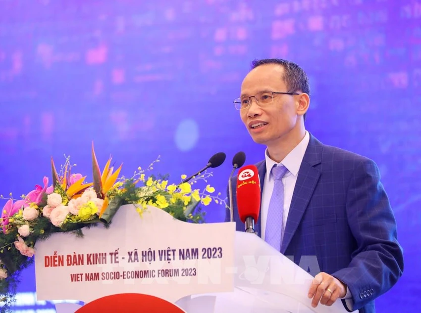 ts cấn văn lực.jpeg