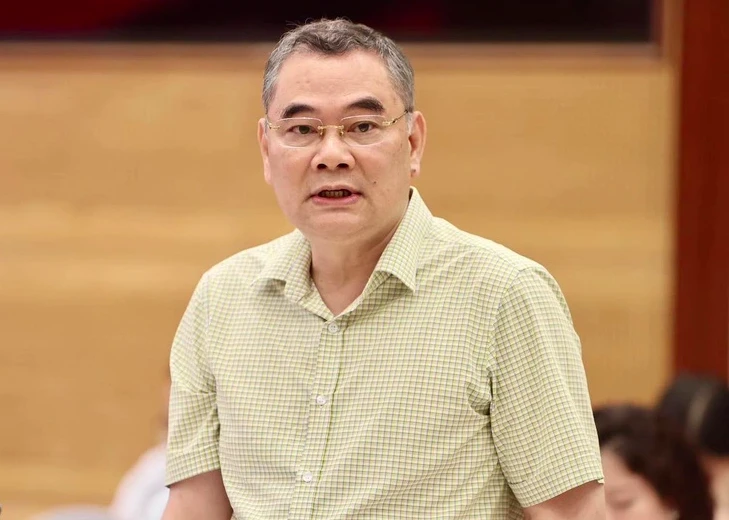 sai sự thật