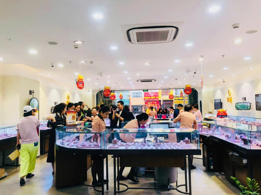 Ngày black friday