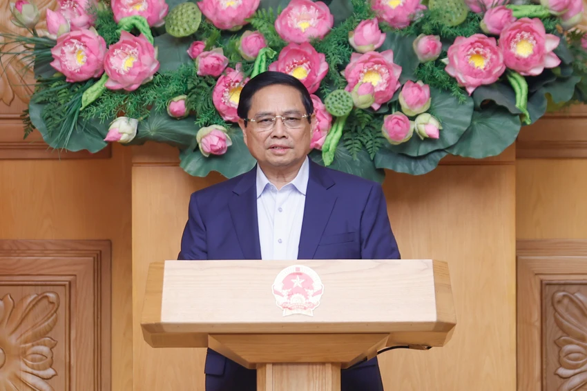 Thủ tướng Phạm Minh Chính họp với Hội đồng Tư vấn chính sách vừa thành lập. Ảnh: VGP/Nhật Bắc
