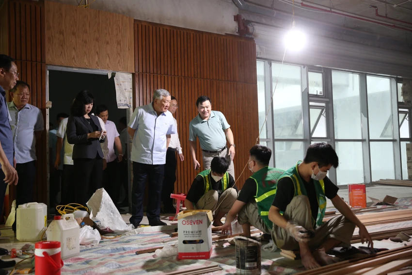 Bệnh viện Bạch Mai 2.jpg