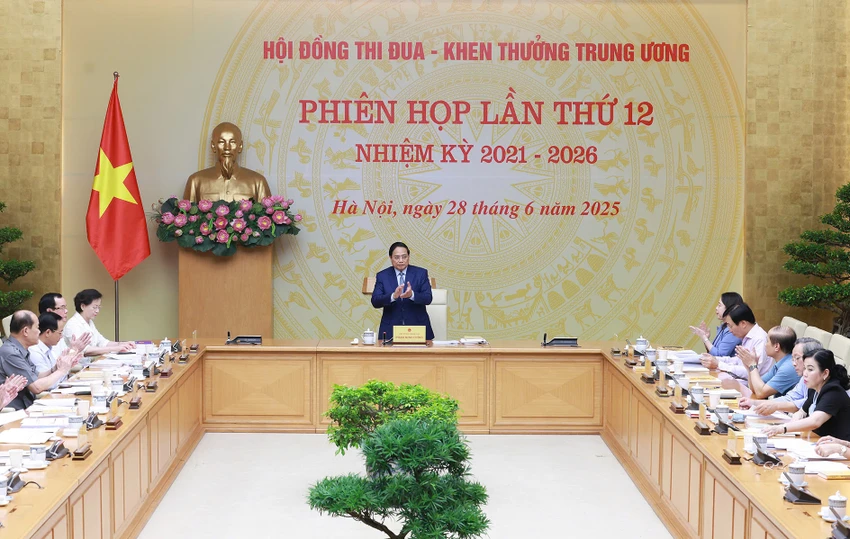 Phát động phong trào thi đua.jpg