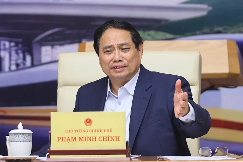 Thủ tướng yêu cầu đồng loạt giải phóng mặt bằng 2 dự án đường sắt lớn vào dịp 19-8. Ảnh: VGP