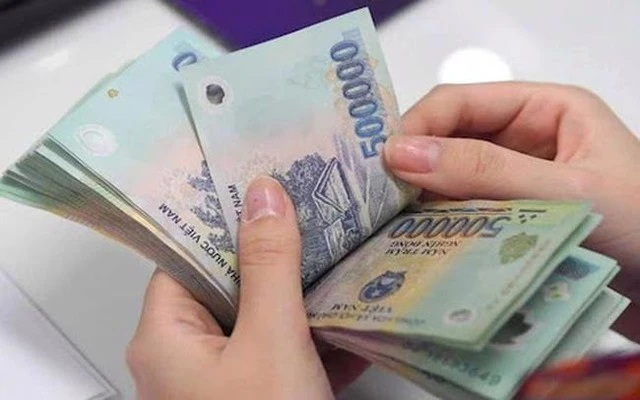 Bộ Tài chính đề xuất điều chỉnh mức phụ cấp phục vụ từ 400.000 đồng lên 2,7 triệu đồng/tháng với một số chức danh