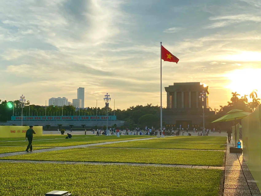 Quảng trường Ba Đình - nơi diễn ra lễ diễu binh, diễu hành kỷ niệm 80 năm Cách mạng Tháng tám và Quốc khánh 2-9. Ảnh: MINH TRÚC