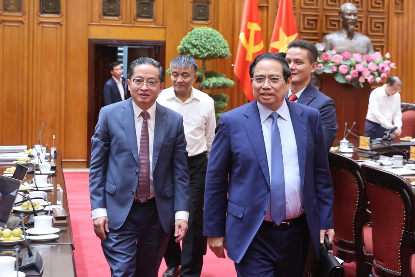 Thủ tướng Phạm Minh Chính đã có cuộc làm việc Tập đoàn CT Group - Tập đoàn vừa xuất khẩu 5.000 máy bay không người lái sang Hàn Quốc. Ảnh: VGP