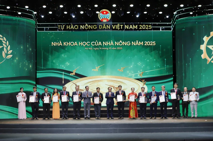 nhà khoa học của nông dân 1.jpg