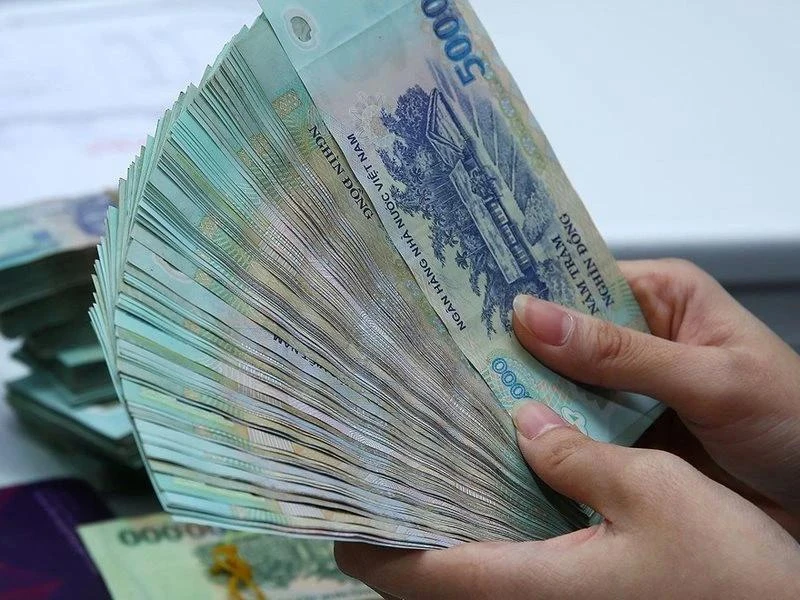 Mức hưởng trợ cấp thất nghiệp tối đa không quá 5 lần mức lương tối thiểu vùng.