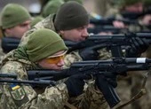Nga nói các lực lượng Ukraine đang 'đồng loạt hạ vũ khí'