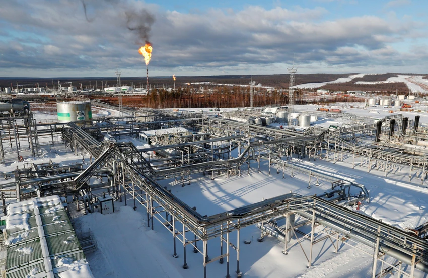 Một nhà máy lọc dầu ở vùng Irkutsk, Nga. Ảnh: REUTERS Một nhà máy lọc dầu ở vùng Irkutsk, Nga. Ảnh: REUTERS