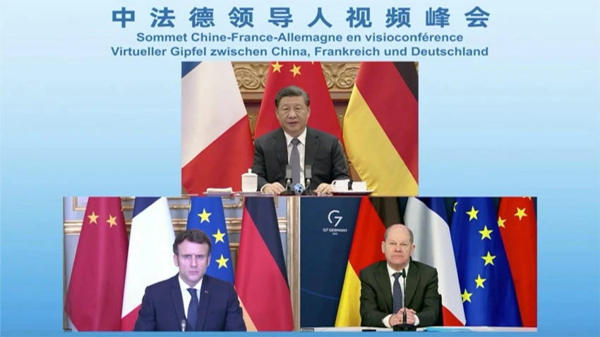 Chủ tịch Trung Quốc Tập Cận Bình, Tổng thống Pháp Emmanuel Macron và Thủ tướng Đức Olaf Scholz trong một cuộc họp hồi tháng 3-2022. Ảnh: CGTN Chủ tịch Trung Quốc Tập Cận Bình, Tổng thống Pháp Emmanuel Macron và Thủ tướng Đức Olaf Scholz trong một cuộc họp hồi tháng 3-2022. Ảnh: CGTN