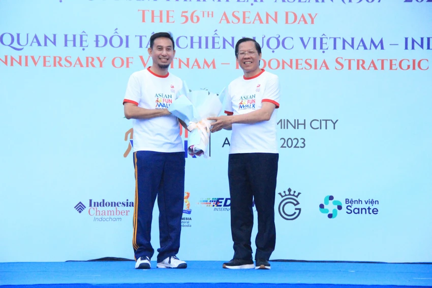 ASEAN Day Fun Walk ASEAN Day Fun Walk