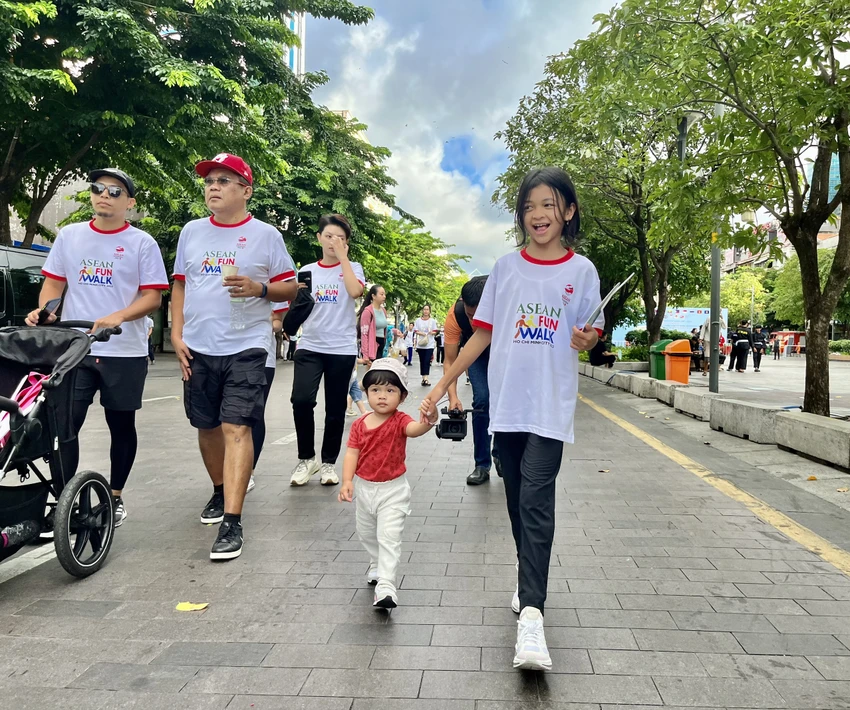 ASEAN Day Fun Walk ASEAN Day Fun Walk