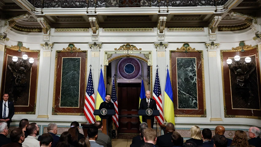 Ukraine chật vật giữa nhiều áp lực trước đà tiến của Nga?