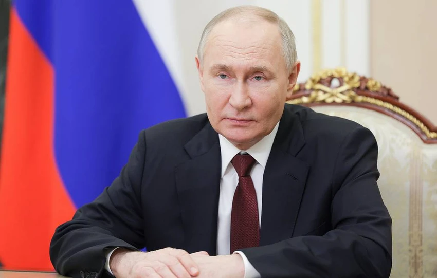 Tổng thống Nga Vladimir Putin tới Việt Nam