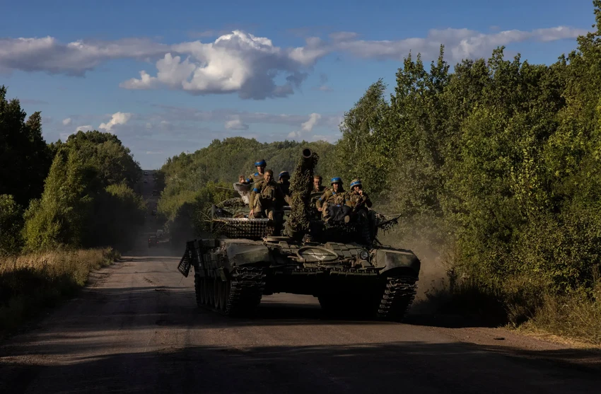 ukraine-pha-cau-o-tinh-kursk.png