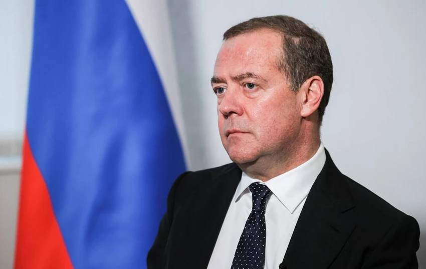 Ông Medvedev bình luận về 'tối hậu thư' của ông Trump gửi Nga