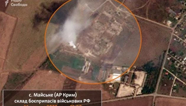 Nổ kho đạn của quân đội Nga tại làng Mayskoye (quận Dzhankoi, bán đảo Crimea) ngày 16-8. Ảnh: PLANET LABS Nổ kho đạn của quân đội Nga tại làng Mayskoye (quận Dzhankoi, bán đảo Crimea) ngày 16-8. Ảnh: PLANET LABS