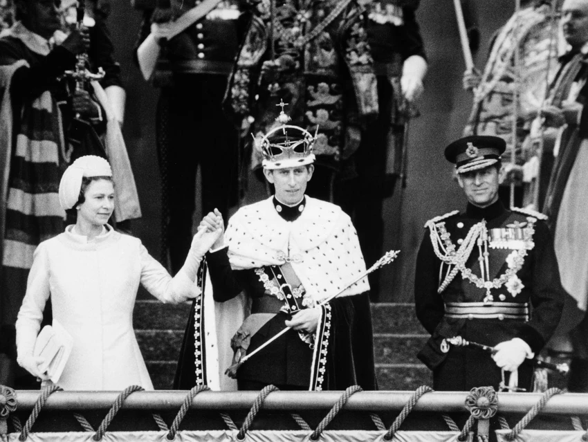 Thái tử Charles được phong làm Hoàng tử xứ Wales vào tháng 7-1969. Ảnh: CNN Thái tử Charles được phong làm Hoàng tử xứ Wales vào tháng 7-1969. Ảnh: CNN