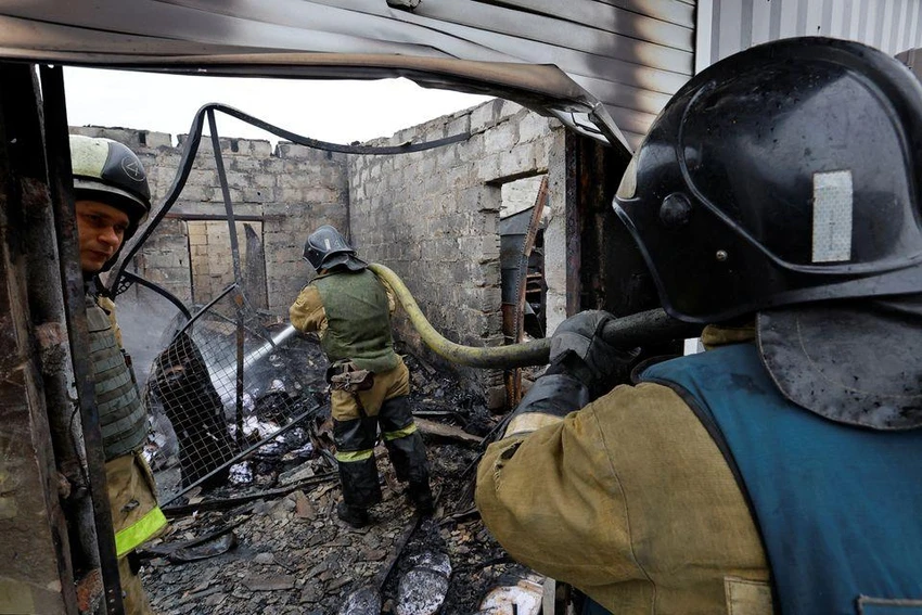 Một khu chợ địa phương bị phá hủy do trận pháo kích của Nga ở tỉnh Donetsk (Ukraine). Ảnh: REUTERS Một khu chợ địa phương bị phá hủy do trận pháo kích của Nga ở tỉnh Donetsk (Ukraine). Ảnh: REUTERS