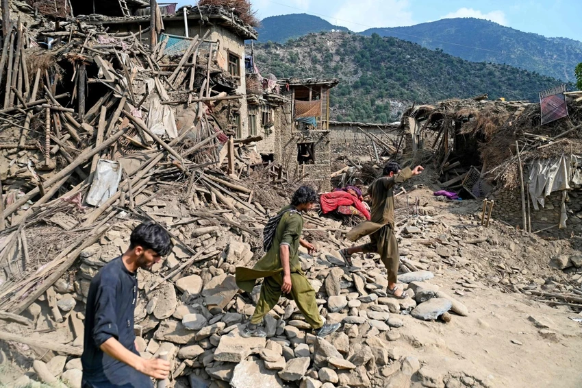 động đất ở Afghanistan