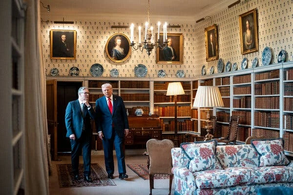 Ông Trump và ông Starmer tại dinh thự Chequers. Ảnh: THE NEW YORK TIMES
