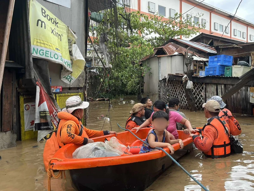 Ảnh-Video- Bão Kalmaegi tàn phá nặng nề Philippines.jpg