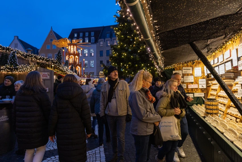 00int-germany-christmas-sub-gkhz.jpg