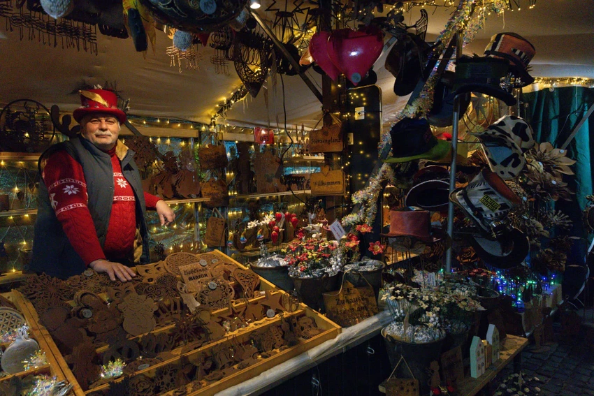 19int-germany-cristmas-market-11.jpg