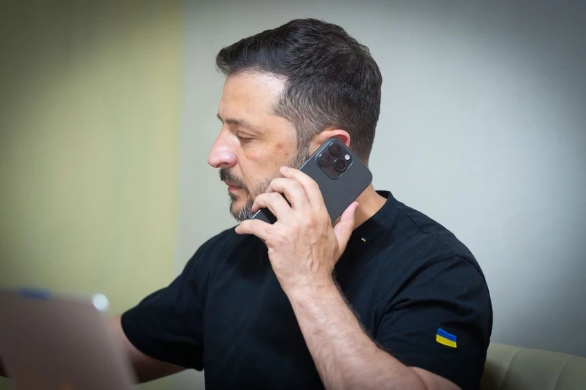 Ông Zelensky điện đàm Giáng sinh với đặc phái viên Mỹ, đàm phán hòa bình hé lộ tiến triển.jpg