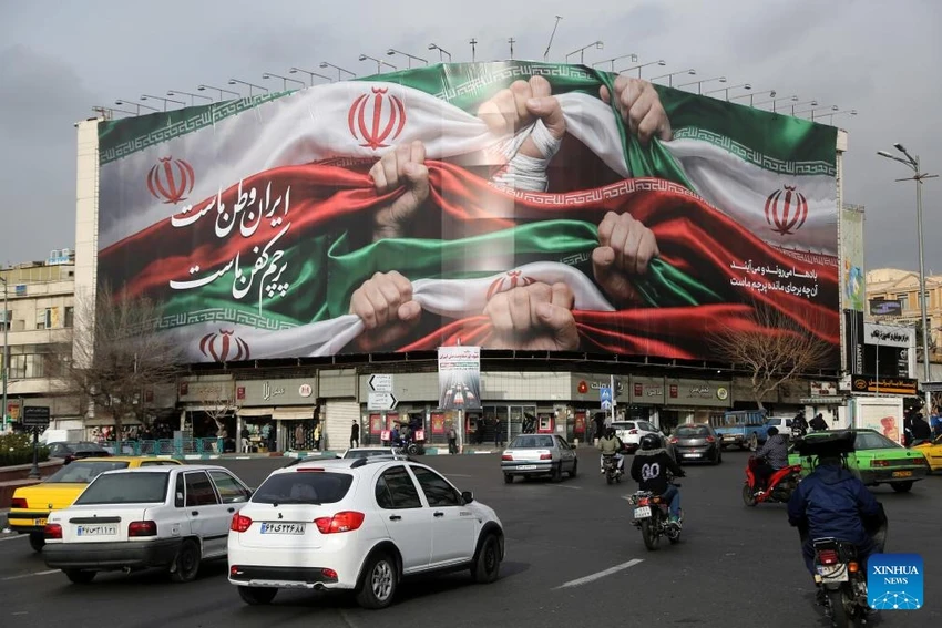 Mỹ trừng phạt loạt quan chức Iran, ông Trump ‘để ngỏ mọi phương án’ hành động.jpg