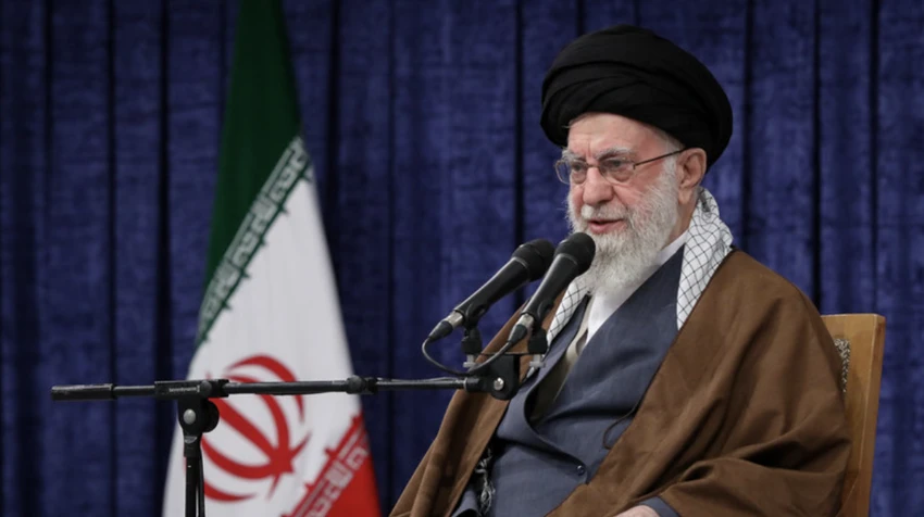 Lãnh tụ tối cao Iran cảnh báo cứng rắn việc ông Trump ủng hộ 'thay đổi chế độ' ở Tehran.png