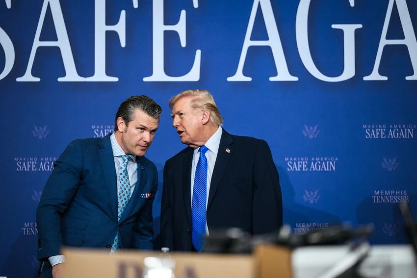Chiến thuật 'vừa đánh vừa đàm' của ông Trump với Iran.jpg