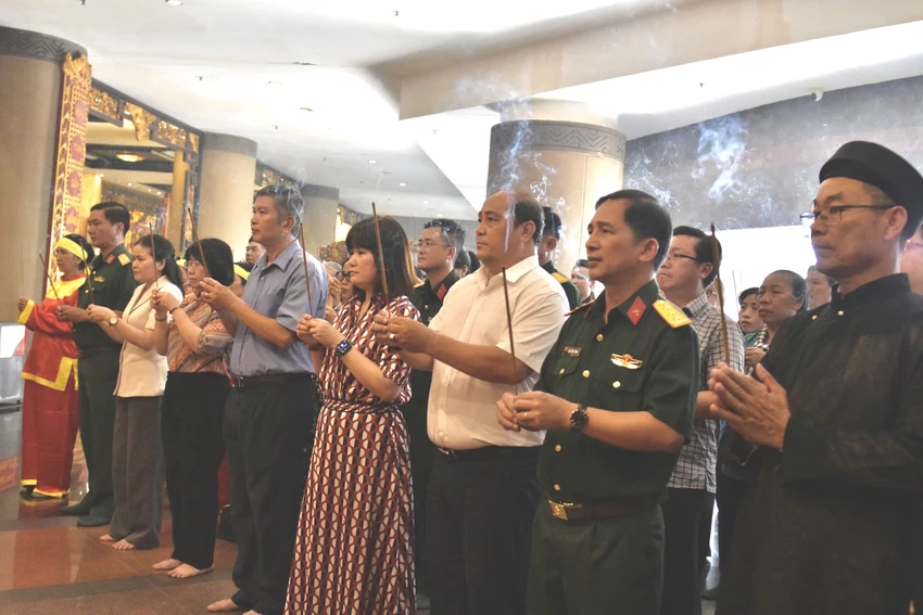 Giỗ tổ hùng vương 7.jpg