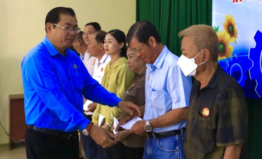 người lao động 7.jpg