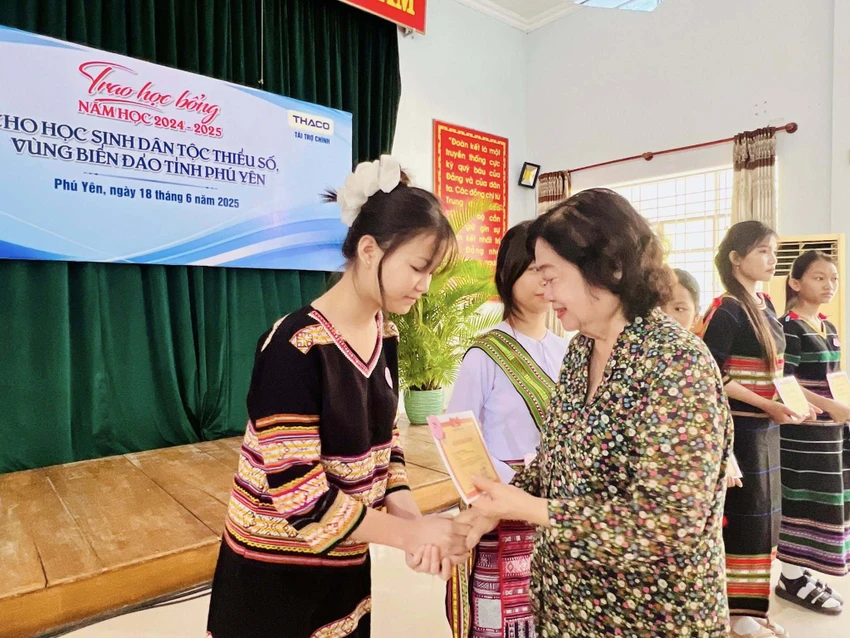 Nguyên-Phó-Chủ-tịch-nước-_4_.jpeg