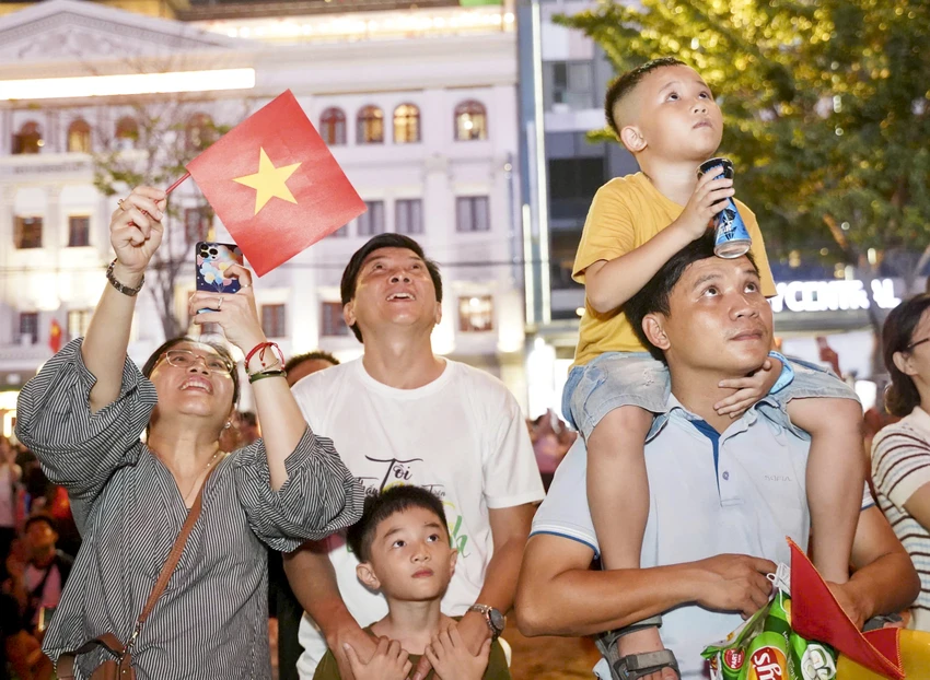 Tết Độc lập (1).jpg