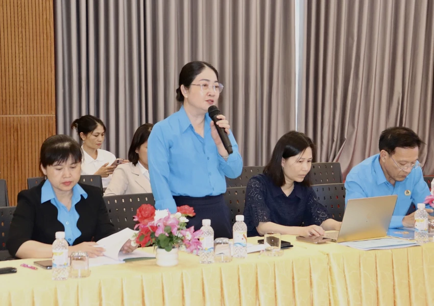 công nhân.jpg
