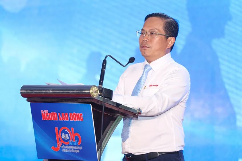 lao động trẻ (1).jpg