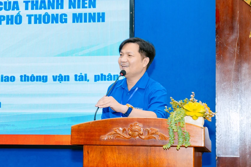 thanh niên (7).jpg